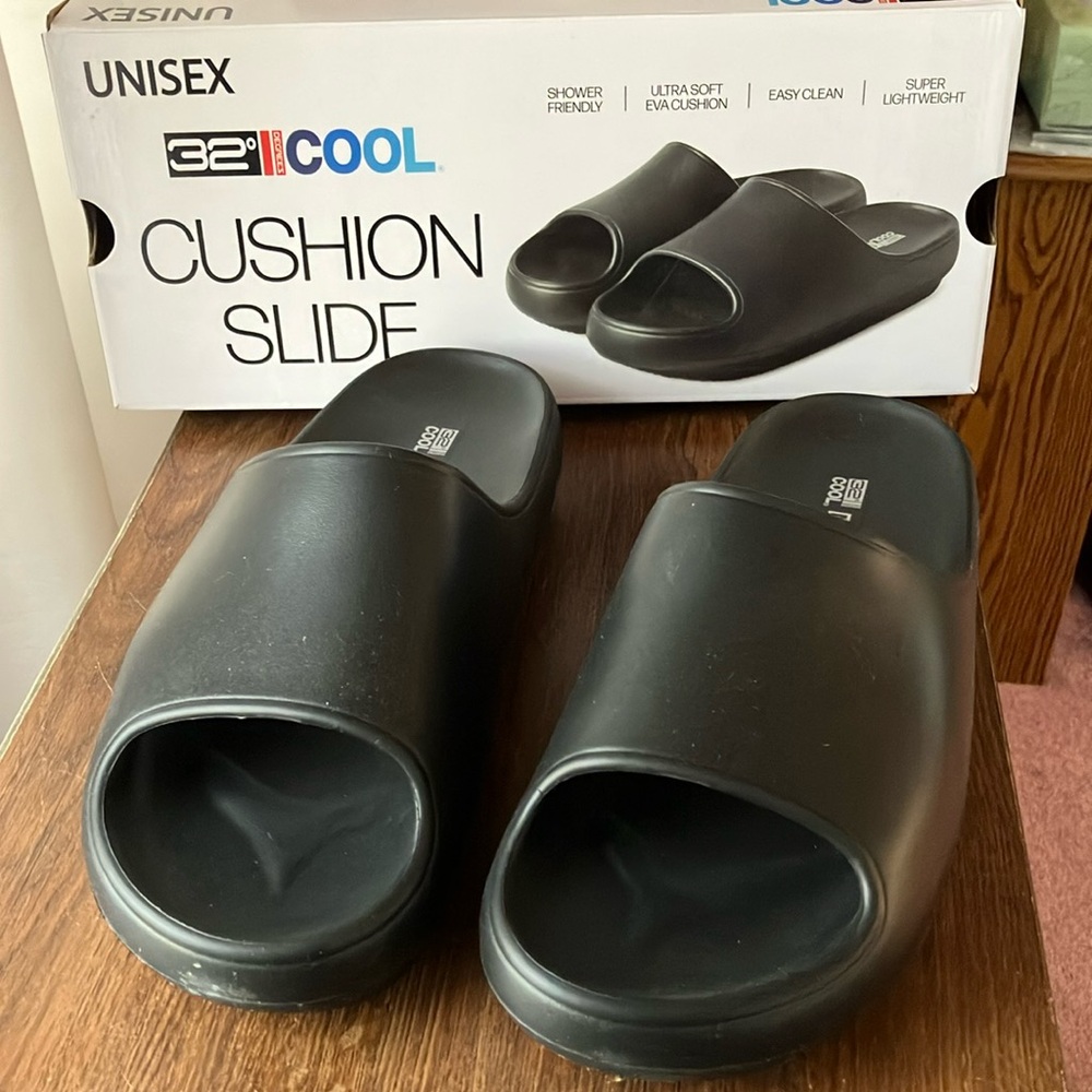 Unisex Black Slide Sandals